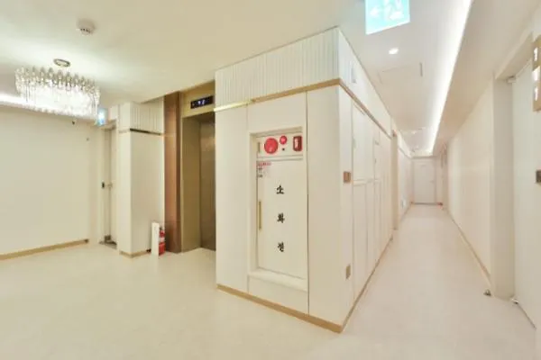 Deokcheon Den Basta Hotel Busan